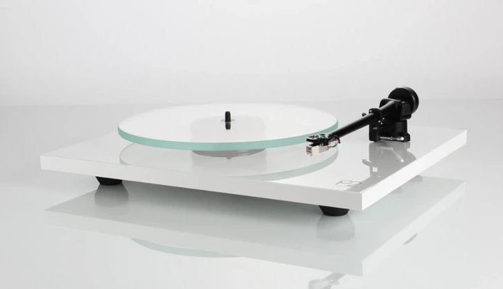 Програвач вінілових платівок Rega Planar 2 Nd3 MM White - изображение 8