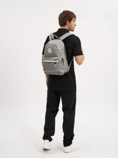 Рюкзак Jordan Monogram Backpack Grey серый мужской спортивный городской рюкзак 20L, рюкзак для школы и прогулок - изображение 4