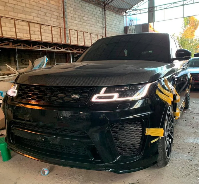 Капот SVR карбоновий для Range Rover Sport 2014-2022 рр. - зображення 5