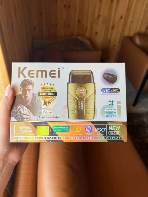 Чоловіча акумуляторна електробритва Kemei KM-T401 шейвер USB Type-C з LCD-дисплеєм IPX7 - изображение 4