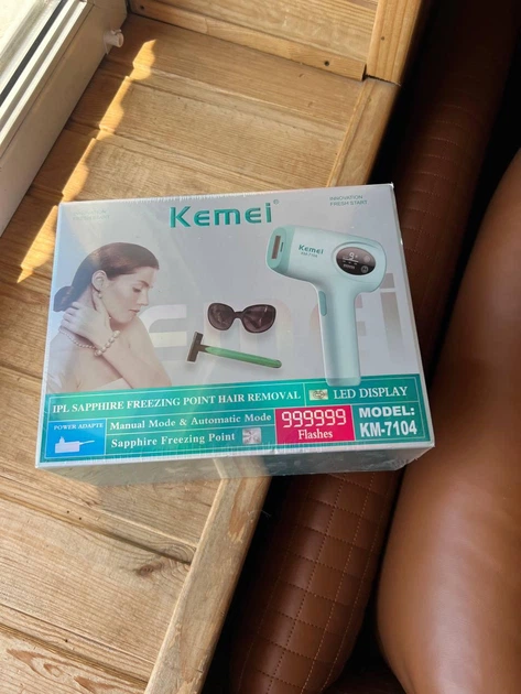 Фотоепілятор IPL Kemei KM-7104 для видалення волосся, домашній лазерний епілятор для обличчя, тіла, рук і ніг - изображение 4