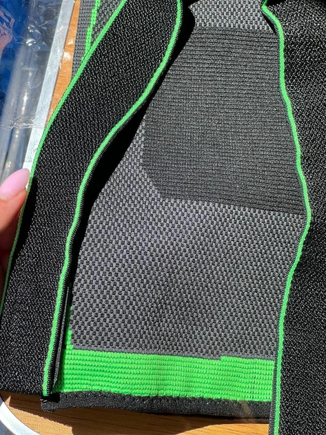 Еластичний бандаж на коліно Knee Support, компресійний наколінник для спорту та фіксації колінного суглоба 1 шт - Фото 5 Еластичний бандаж на коліно Knee Support, компресійний наколінник для спорту та фіксації колінного суглоба 1 шт - изображение 5