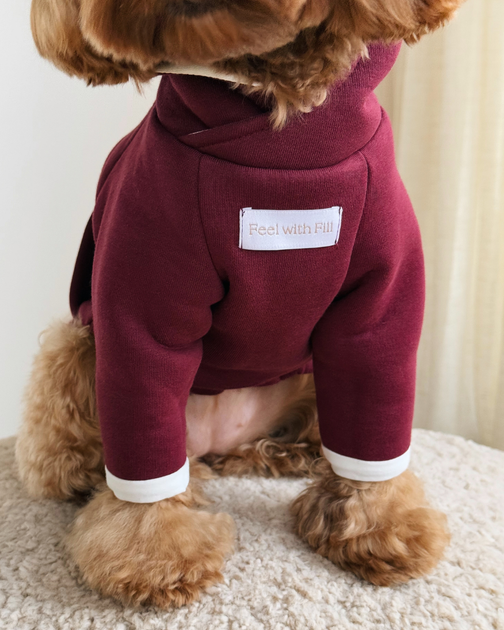 Худи для собаки с начёсом бордовое “Hugme” Feel with Fill, размер XS - Фото 2 Худи для собаки с начёсом бордовое “Hugme” Feel with Fill, размер XS - изображение 2