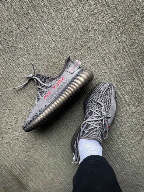 Кросівки чоловічі і жіночі Adi Yeezy 350 V2 Beluga 2.0 / Аді ізі буст 350 в2 сірі / адідаси ізіки літні кроси 42 - Фото 4 Кросівки чоловічі і жіночі Adi Yeezy 350 V2 Beluga 2.0 / Аді ізі буст 350 в2 сірі / адідаси ізіки літні кроси 42 - зображення 4