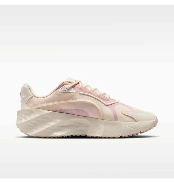 Кросівки жіночі Nike Aura Edge Beige 38 Бежевий HQ7025-100 - Фото 3 Кросівки жіночі Nike Aura Edge Beige 38 Бежевий HQ7025-100 - зображення 3