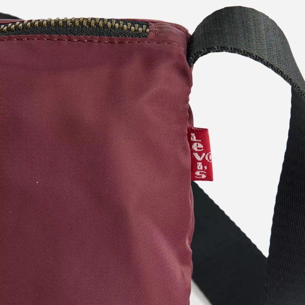 Сумка кросс-боди через плечо тканевая средняя Levi's 555471408 Бордовая (1162172332) - Фото 5 Сумка кросс-боди через плечо тканевая средняя Levi's 555471408 Бордовая (1162172332) - изображение 5