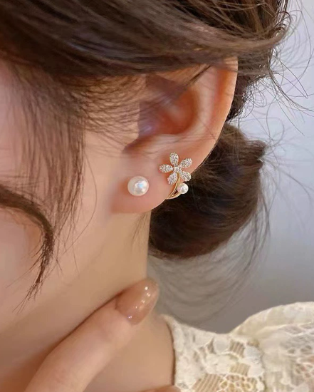 Жіночі сережки квітка з перлами Jewelry золотистий (AN)26210 - Фото 1 Жіночі сережки квітка з перлами Jewelry золотистий (AN)26210 - зображення 1