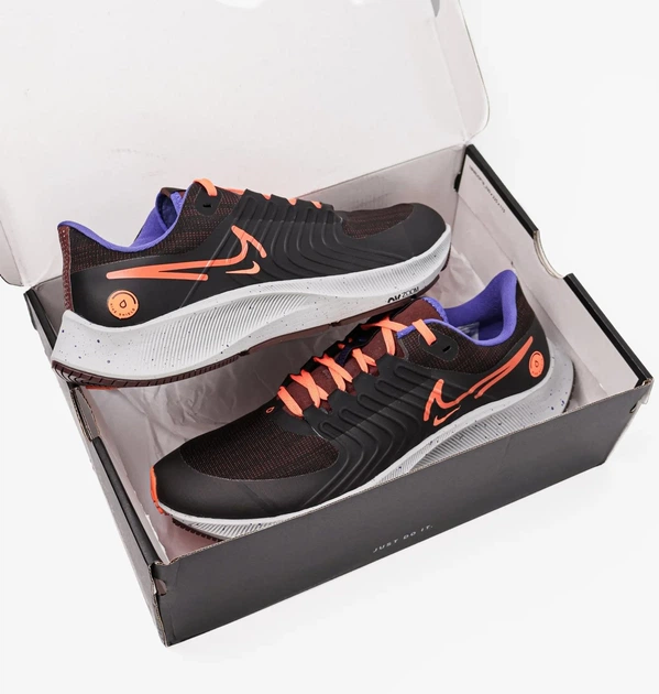 Кросівки для бігу чоловічі Nike Air Zoom Pegasus 38 Shield 41 Комбінований DC4073-003 - зображення 3