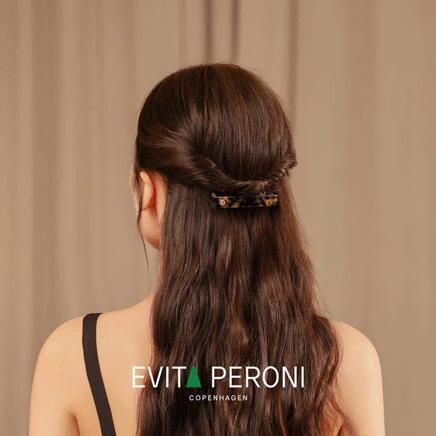 Вінтажний перевернутий гребінець для волосся Evita Peroni, заколка для волосся принцеси, проста шпилька, коротка 6 см - кольору черепахи - зображення 5