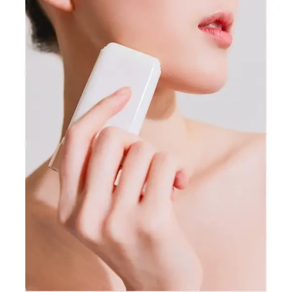 Минеральный солнцезащитный стик с высоким уровнем защиты D'Alba Air Fit Fresh Sun Stick SPF 50+ 19g - изображение 5