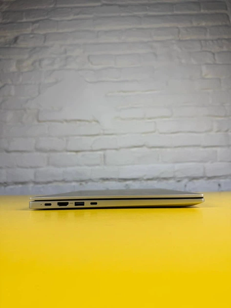 Ноутбук Samsung NP750TDA-XD2US, 15.6" FullHD, Intel Core i7-1165G7, 16GB, SSD 256GB, Intel Iris Xe Graphics Б/В - зображення 7