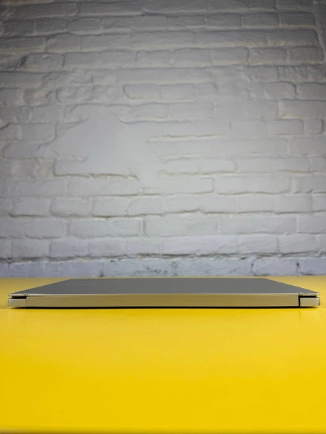 Ноутбук Samsung NP750TDA-XD2US, 15.6" FullHD, Intel Core i7-1165G7, 16GB, SSD 256GB, Intel Iris Xe Graphics Б/В - зображення 10
