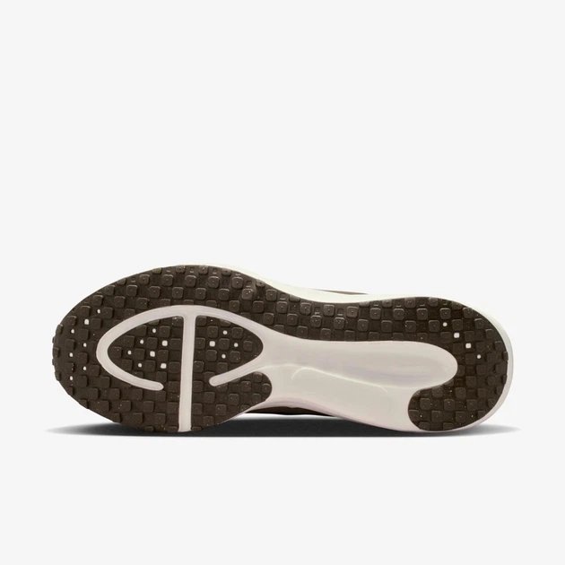 Кроссовки мужские Nike Revolution 8 41 Коричневый HJ9198-200 - изображение 14