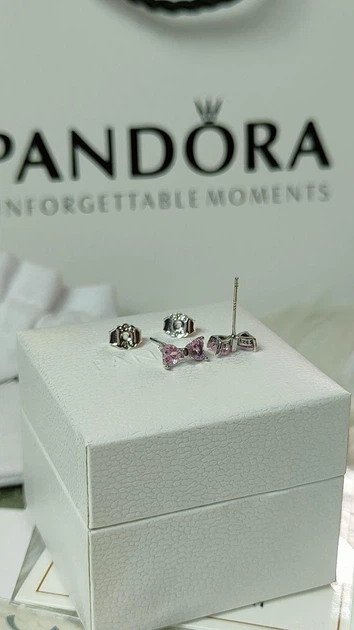 Срібні сережки Pandora "Іскристий рожевий бант"+ подарункове упакування - Фото 6 Срібні сережки Pandora "Іскристий рожевий бант"+ подарункове упакування - зображення 6