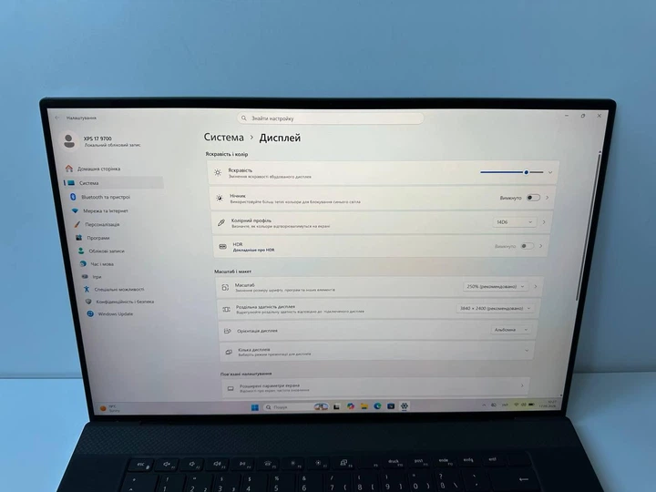 Ігровий ноутбук Dell XPS 17 9700 17.3" (i7-10875H / 32GB / SSD 512GB / RTX 2060 6GB / 4K IPS Touch) б/в - зображення 6