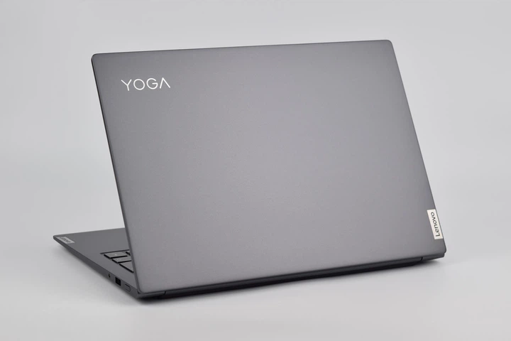 Ультрабук Lenovo Yoga Slim 7 Pro 14ACH5 O Ryzen 7 5800H / 16GB / 512GB / 14" 2.8K OLED 90Hz / Win11 (б/у) Ноутбук - Фото 8 Ультрабук Lenovo Yoga Slim 7 Pro 14ACH5 O Ryzen 7 5800H / 16GB / 512GB / 14" 2.8K OLED 90Hz / Win11 (б/у) Ноутбук - изображение 8