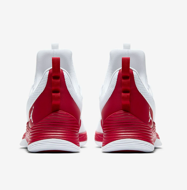 Кроссовки Jordan Ultra Fly 2 Low Shoes AH8110-101 (8.5us/26.5см 42eur) - Фото 4 Кроссовки Jordan Ultra Fly 2 Low Shoes AH8110-101 (8.5us/26.5см 42eur) - изображение 4