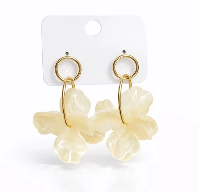 Жіночі сережки підвіски Квіти Fashion jewelry Молочні - Фото 1 Жіночі сережки підвіски Квіти Fashion jewelry Молочні - зображення 1