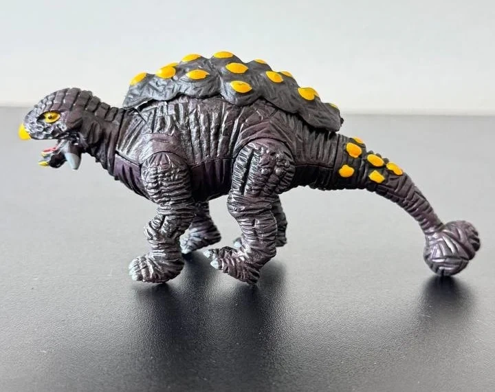 Фигурка динозавра фиолетово-желтая, Dino Toys, полимер - Фото 2 Фигурка динозавра фиолетово-желтая, Dino Toys, полимер - изображение 2