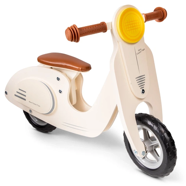 Деревянный самокат New Classic Toys с сиденьем, белый - Фото 1 Деревянный самокат New Classic Toys с сиденьем, белый - изображение 1