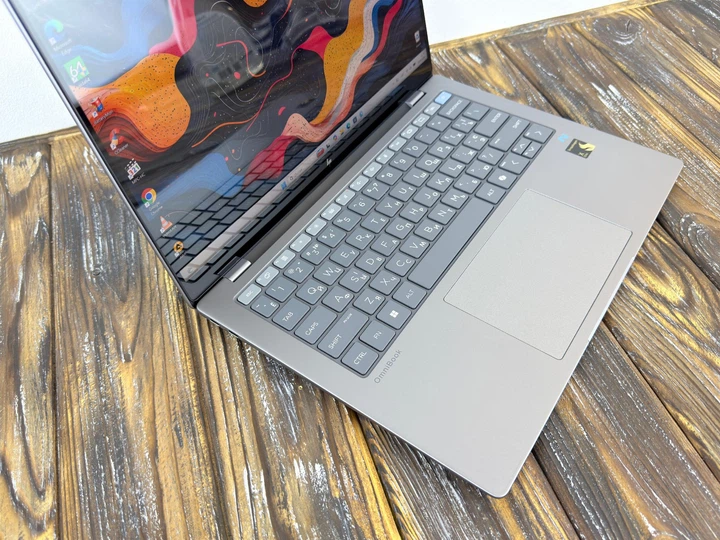 Ноутбук HP Omnibook X 14-FE0013DX (14" QHD IPS/Touch,Snapdragon X Elite X1 E78 100,Adreno X1-85) (6528) Б/В - Фото 2 Ноутбук HP Omnibook X 14-FE0013DX (14" QHD IPS/Touch,Snapdragon X Elite X1 E78 100,Adreno X1-85) (6528) Б/В - зображення 2