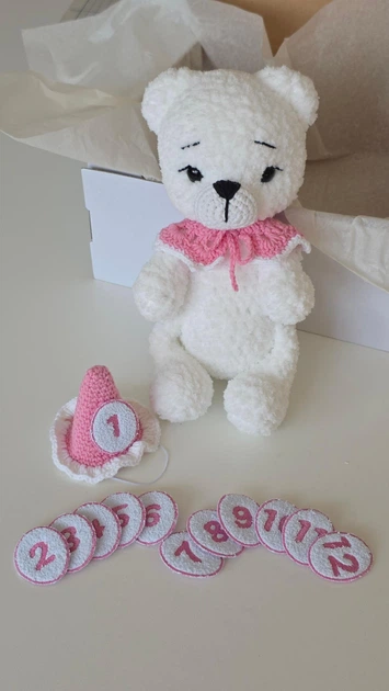 BABY BOX для новорожденного малыша, Медвежнок белый с розовым колпачком для ежемесячных фото с колпачком 12 месяцев, плюшевая пряжа - Фото 6 BABY BOX для новорожденного малыша, Медвежнок белый с розовым колпачком для ежемесячных фото с колпачком 12 месяцев, плюшевая пряжа - изображение 6