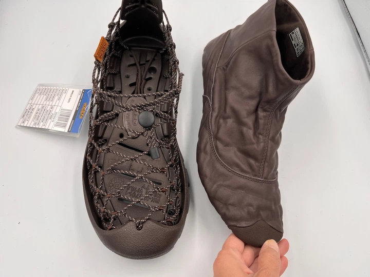 Черевики Keen UNEEK 360 (Sample Leather Edition) 42 EU 27 cм коричневі 2309261608 00-00001581 - Фото 9 Черевики Keen UNEEK 360 (Sample Leather Edition) 42 EU 27 cм коричневі 2309261608 00-00001581 - изображение 9
