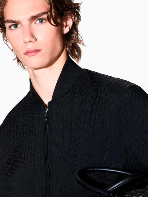 Бомбер мужской Armani Exchange 832539447 M Черный (1162666241) - Фото 4 Бомбер мужской Armani Exchange 832539447 M Черный (1162666241) - изображение 4