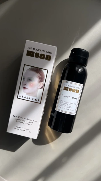 Фіксатор PAT MCGRATH LABS Glass 001 Legendary Glow Setting Spray - Фото 1 Фіксатор PAT MCGRATH LABS Glass 001 Legendary Glow Setting Spray - изображение 1