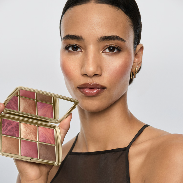 Палетка для обличчя Hourglass Ambient Lighting Edit Unlocked Luck - изображение 2