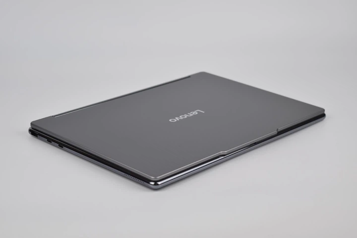 Ультрабук-трансформер Lenovo Yoga 9 2-in-1 14ILL10 U7 258V / 32GB / 1TB / Intel Arc 140V / 14" 4K OLED Touch / Win11 Pro - изображение 4