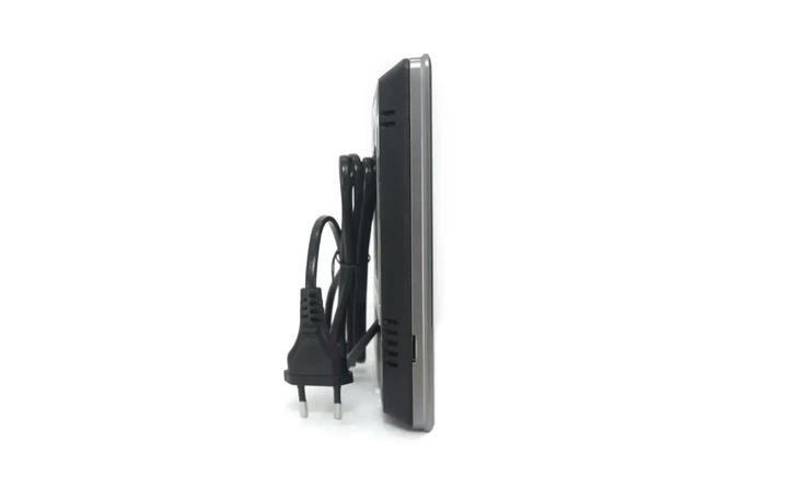 Комплект видеодомофона Commax (CIP-70QPT 7'' Wi-Fi + CIP-D20YS 125°) - изображение 4