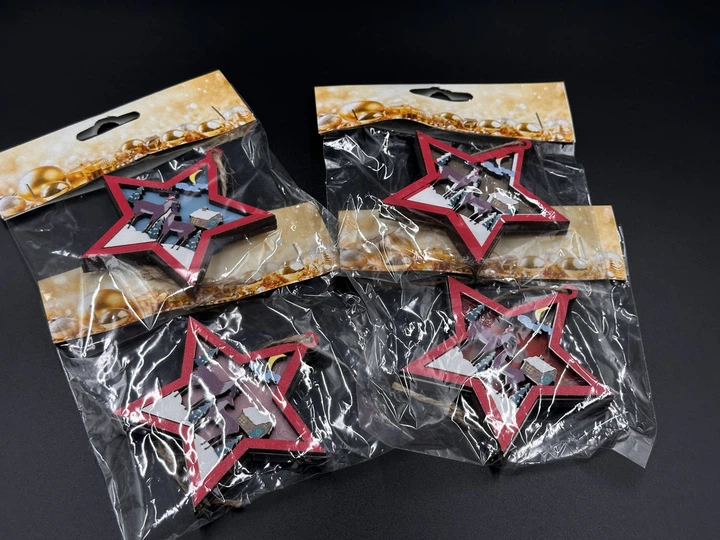 Елочная новогодняя игрушка Звезда с оленями с подсветкой из фанеры 90 х 80 х 10 мм Разноцветный (NR-124) - Фото 3 Елочная новогодняя игрушка Звезда с оленями с подсветкой из фанеры 90 х 80 х 10 мм Разноцветный (NR-124) - изображение 3