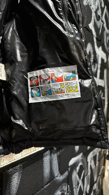 Чоловіча жилетка Moncler Maya з капюшоном матова чорна XL 4462 - Фото 9 Чоловіча жилетка Moncler Maya з капюшоном матова чорна XL 4462 - зображення 9