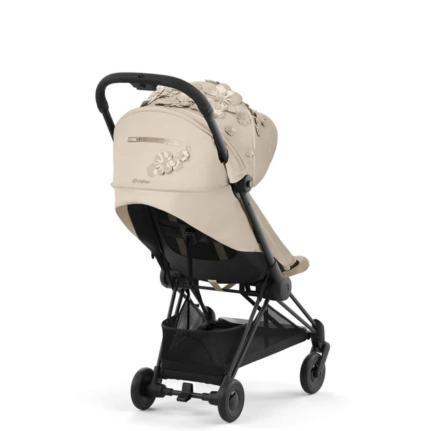 Прогулочная коляска Cybex Coya Simply Flowers Beige (522003151) - Фото 6 Прогулочная коляска Cybex Coya Simply Flowers Beige (522003151) - изображение 6