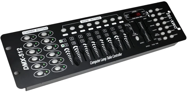 DMX-контролер Light4Me DMX 192 MKII 192 канали (5908249843318) - Фото 1 DMX-контролер Light4Me DMX 192 MKII 192 канали (5908249843318) - зображення 1