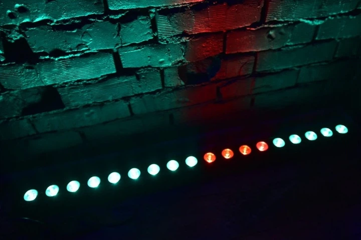 Listwa oświetleniowa Light4Me Pixel Bar 18 RGBW IR - Zdjęcie 9 Listwa oświetleniowa Light4Me Pixel Bar 18 RGBW IR - obraz 9