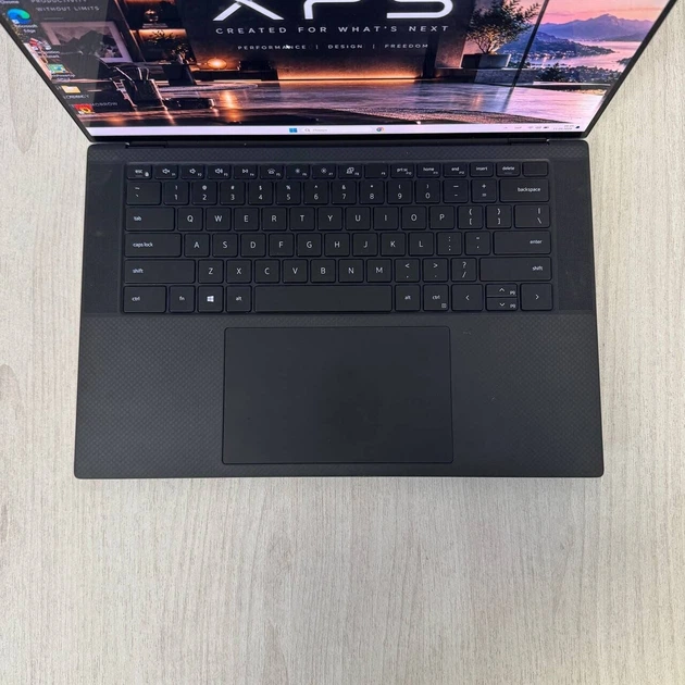 Игровой ноутбук Б-класс Dell XPS 15 9530 / 15.6" (3840x2400) IPS Touch / Intel Core i9-13900H (14 (20) ядер по 2.6 - 5.4 GHz) / 16 GB DDR5 / 512 GB SSD NVMe / nVidia GeForce RTX 4060, 8 GB GDDR6, 128-bit / WebCam б/у - Фото 7 Игровой ноутбук Б-класс Dell XPS 15 9530 / 15.6" (3840x2400) IPS Touch / Intel Core i9-13900H (14 (20) ядер по 2.6 - 5.4 GHz) / 16 GB DDR5 / 512 GB SSD NVMe / nVidia GeForce RTX 4060, 8 GB GDDR6, 128-bit / WebCam б/у - изображение 7