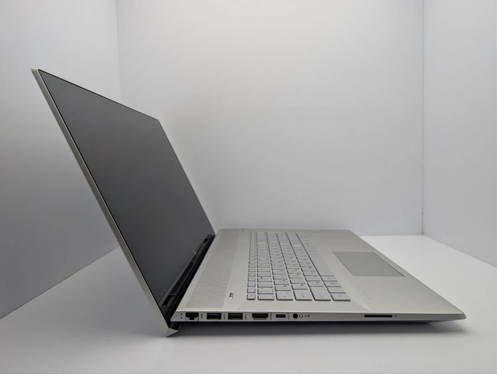 Ноутбук HP Envy 17m-ce1013dx / 17.3" (1920x1080) IPS Touch / Intel Core i7-10510U (4 (8) ядра по 1.8 - 4.9 GHz) / 16 GB DDR4 / 512 GB SSD / nVidia GeForce MX250, 2 GB GDDR5, 64-bit / WebCam б/у - Фото 4 Ноутбук HP Envy 17m-ce1013dx / 17.3" (1920x1080) IPS Touch / Intel Core i7-10510U (4 (8) ядра по 1.8 - 4.9 GHz) / 16 GB DDR4 / 512 GB SSD / nVidia GeForce MX250, 2 GB GDDR5, 64-bit / WebCam б/у - изображение 4
