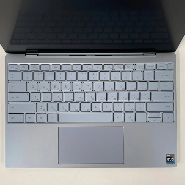 Ультрабук Б-класс Dell XPS 9315 / 13.4" (1920x1200) IPS / Intel Core i5-1230U (10 (12) ядер по 1.0 - 4.4 GHz) / 8 GB DDR5 / 256 GB SSD / Intel Iris Xe Graphics eligible / WebCam / TouchID б/у + Подарок Беспроводная мышь / USB - Фото 3 Ультрабук Б-класс Dell XPS 9315 / 13.4" (1920x1200) IPS / Intel Core i5-1230U (10 (12) ядер по 1.0 - 4.4 GHz) / 8 GB DDR5 / 256 GB SSD / Intel Iris Xe Graphics eligible / WebCam / TouchID б/у + Подарок Беспроводная мышь / USB - изображение 3
