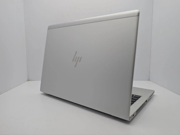 Ультрабук HP EliteBook 830 G5 / 13.3" (1920x1080) IPS / Intel Core i5-8350U (4 (8) ядра по 1.7 - 3.6 GHz) / 8 GB DDR4 / 128 GB SSD M.2 / Intel UHD 620 Graphics / WebCam б/у - Фото 8 Ультрабук HP EliteBook 830 G5 / 13.3" (1920x1080) IPS / Intel Core i5-8350U (4 (8) ядра по 1.7 - 3.6 GHz) / 8 GB DDR4 / 128 GB SSD M.2 / Intel UHD 620 Graphics / WebCam б/у - изображение 8
