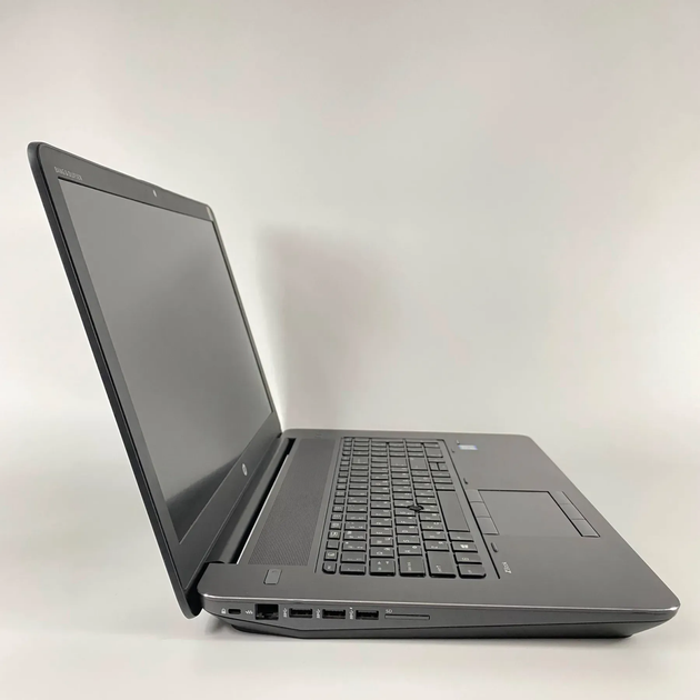 Мобильная рабочая станция Б-класс HP zBook 17 G4 / 17.3" (3840x2160) IPS / Intel Core i7-7820HQ (4 (8) ядра по 2.9 - 3.9 GHz) / 16 GB DDR4 / 128 GB SSD + 500 GB SSD / nVidia Quadro P3000, 6 GB GDDR5, 192-bit / WebCam / Fingerprint б/у + Подарок Мышь - изображение 5