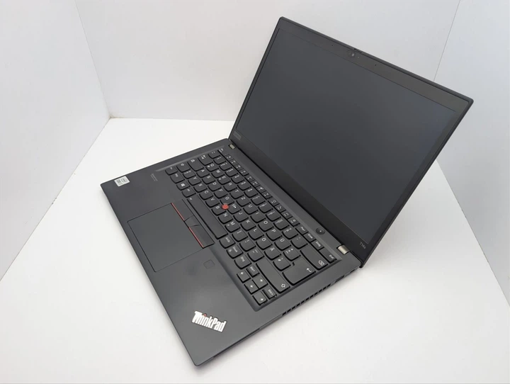 Ноутбук Б-класс Lenovo ThinkPad T14s Gen 1 / 14" (1920x1080) IPS / Intel Core i7-10510U (4 (8) ядер по 1.8 - 4.9 GHz) / 16 GB DDR4 / 256 GB SSD M.2 / Intel UHD Graphics / WebCam б/у - Фото 7 Ноутбук Б-класс Lenovo ThinkPad T14s Gen 1 / 14" (1920x1080) IPS / Intel Core i7-10510U (4 (8) ядер по 1.8 - 4.9 GHz) / 16 GB DDR4 / 256 GB SSD M.2 / Intel UHD Graphics / WebCam б/у - изображение 7