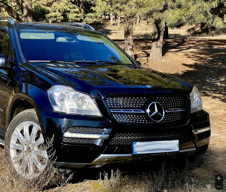 Передняя решетка радиатора Diamond для Mercedes GL сlass X164 2006-2009 гг - изображение 4