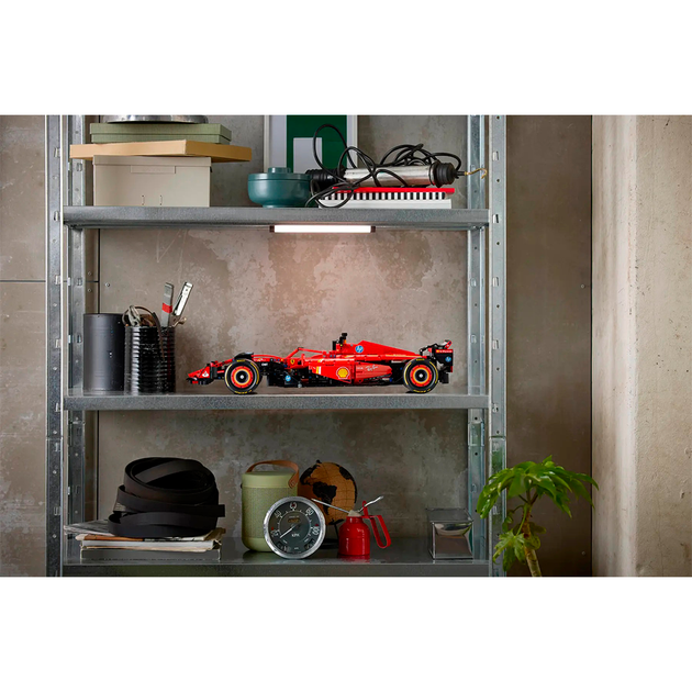 Конструктор LEGO Technic F1 Ferrari SF-24 1361 деталь (42207) - изображение 10