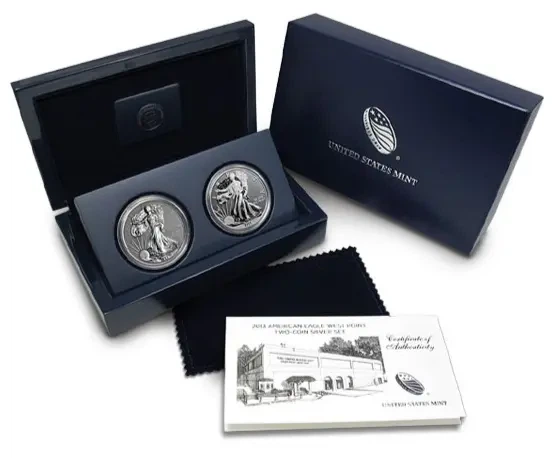 Колекційний набір срібних монет - "American Eagle West Point Two-Coin Silver Set - Американський Орел Liberty" 2013 рік - изображение 2