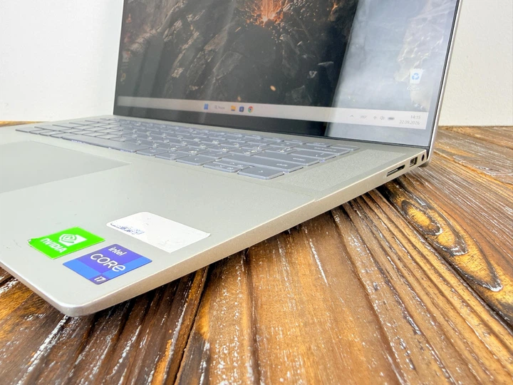 Ноутбук Dell Inspiron 16 5620 (16.0" FHD+ IPS/Сенсорный,Core i7-1255u,GeForce MX570 2 GB) (6566) Б/У - изображение 5