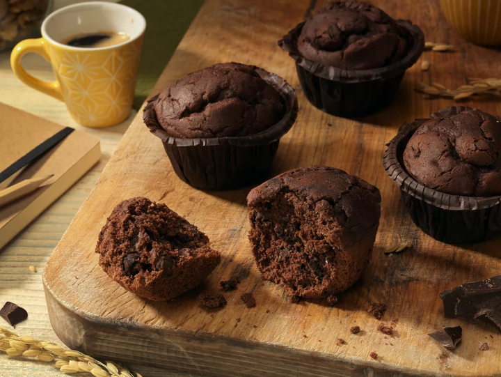 Маффин без глютена шоколадный с кусочками шоколада "Muffin Choco" Dr. Schar 65 g - изображение 2