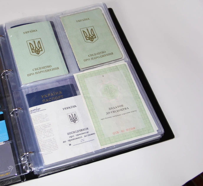 Лист-вкладиш для документів А4 на 4 осередки пересічні | Листи для сімейної папки | Холдер для зберігання документів - Фото 4 Лист-вкладиш для документів А4 на 4 осередки пересічні | Листи для сімейної папки | Холдер для зберігання документів - изображение 4