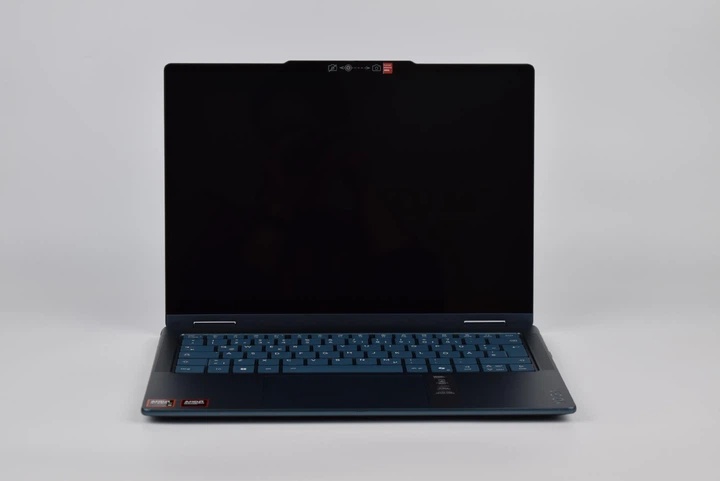 Ультрабук-трансформер Lenovo Yoga 7 2-in-1 14AKP10 Ryzen AI 5 340 / 16GB / 1TB / AMD Radeon 840M / 14" WUXGA OLED Touch / Win11 (Tidal Teal) - Фото 3 Ультрабук-трансформер Lenovo Yoga 7 2-in-1 14AKP10 Ryzen AI 5 340 / 16GB / 1TB / AMD Radeon 840M / 14" WUXGA OLED Touch / Win11 (Tidal Teal) - изображение 3